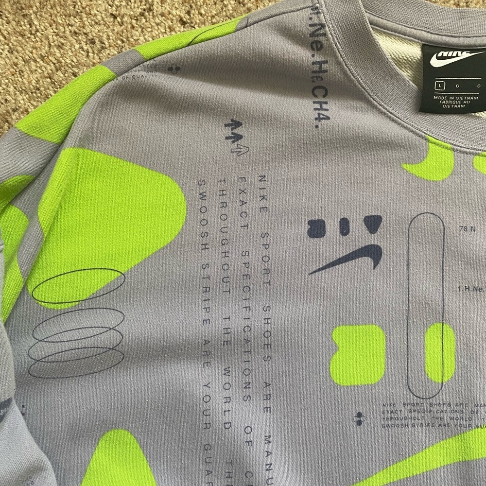 Nike Cropped Crewneck